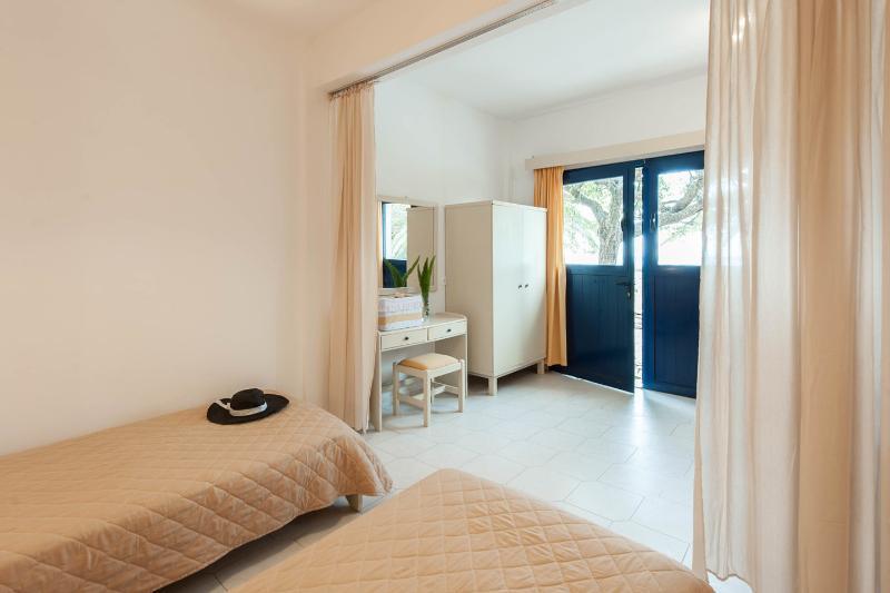 Natural Blue Green Apartment Альмирос-Бич Экстерьер фото